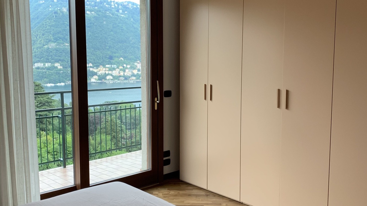 Photo of Bedroom in Como