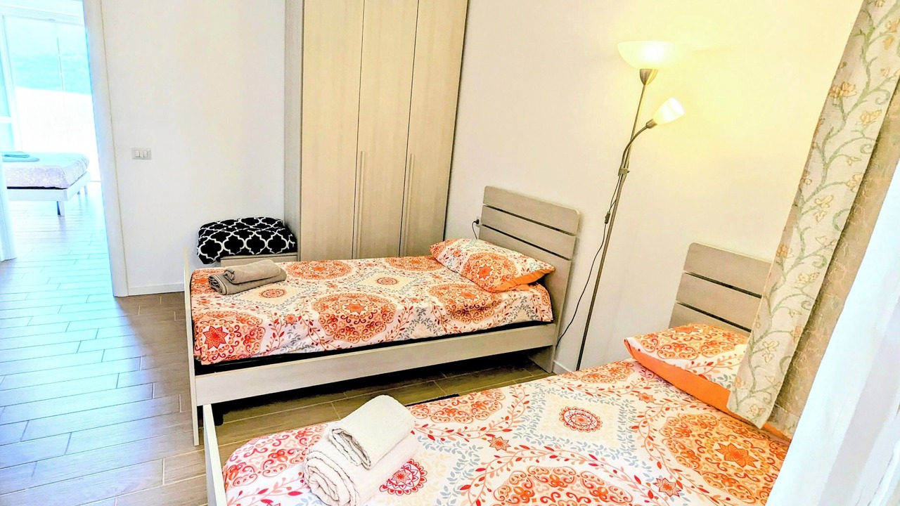 Photo of Bedroom in Tavernola Bergamasca