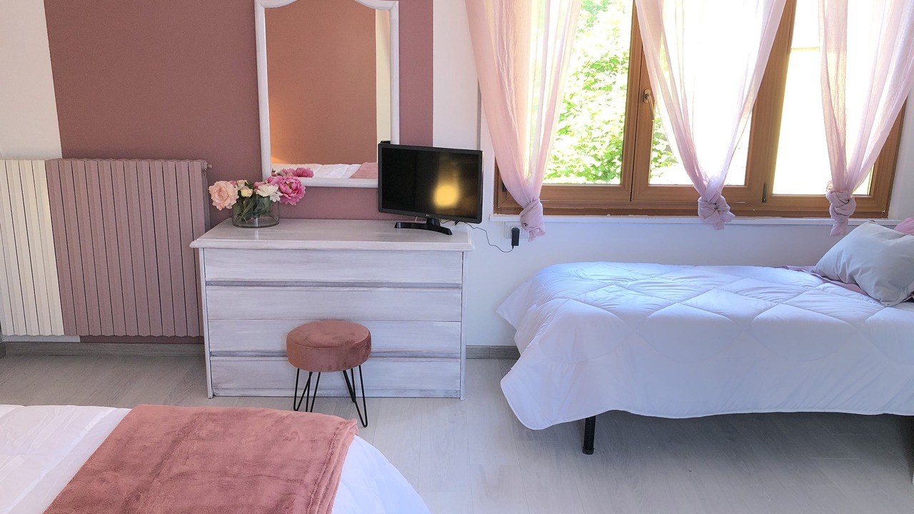 Photo of Bedroom in Porto Ceresio