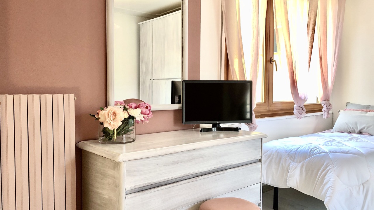 Photo of Bedroom in Porto Ceresio