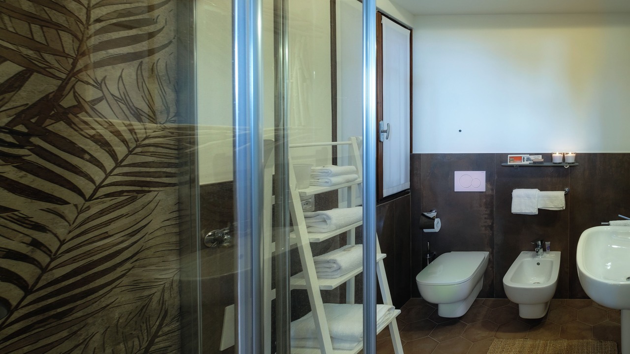 Photo of Bathroom in Cremignane
