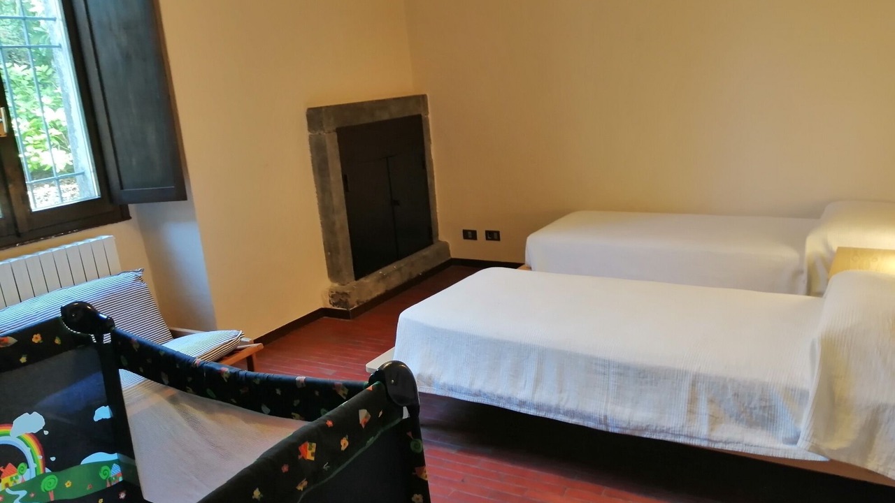 Photo of Bedroom in Sale Marasino