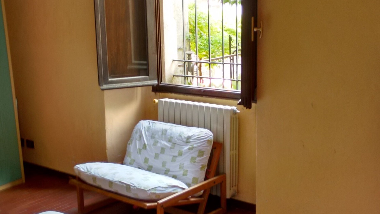 Photo of Bedroom in Sale Marasino