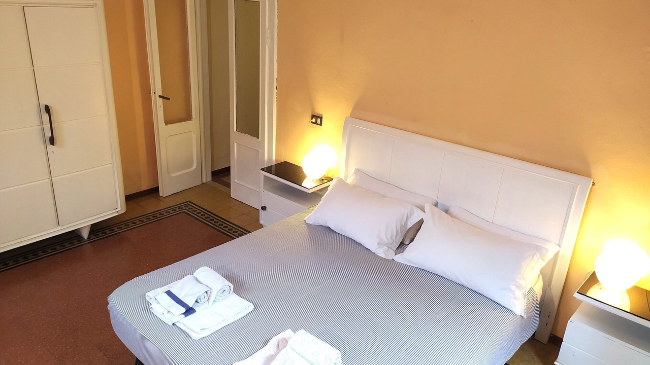 Photo of Bedroom in Sale Marasino