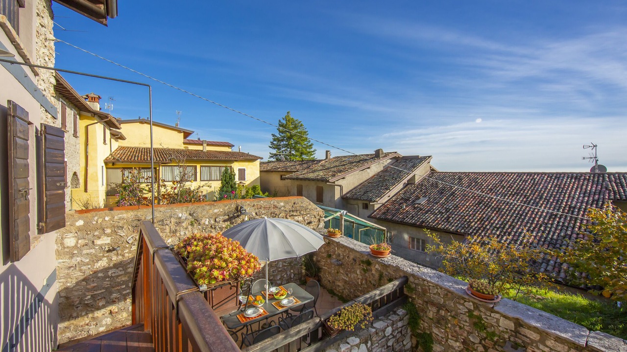Photo of Patio Balcony in Liano-Formaga
