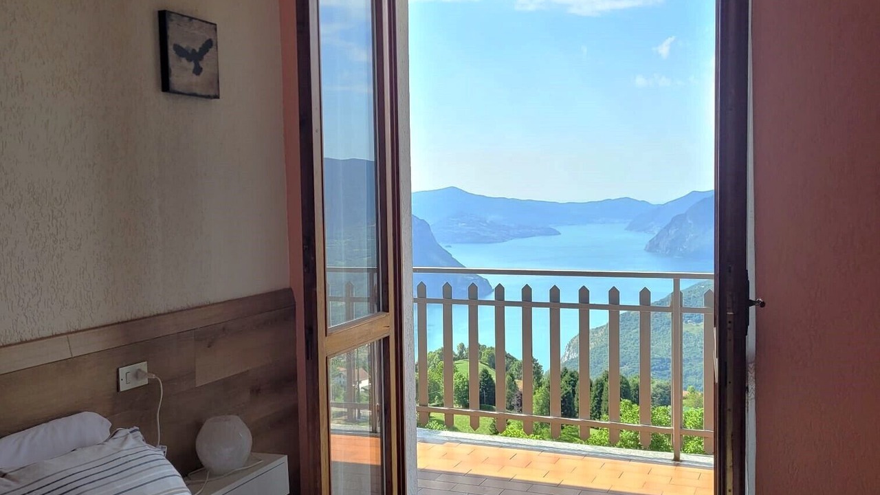 Photo of Bedroom in Bossico