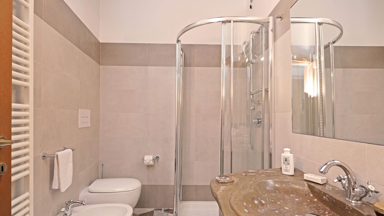 Photo of Bathroom in Prabione