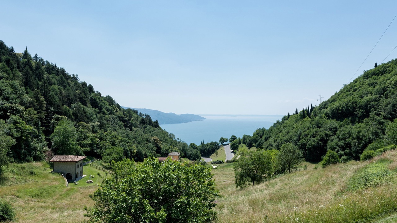Photo of Others in Prabione