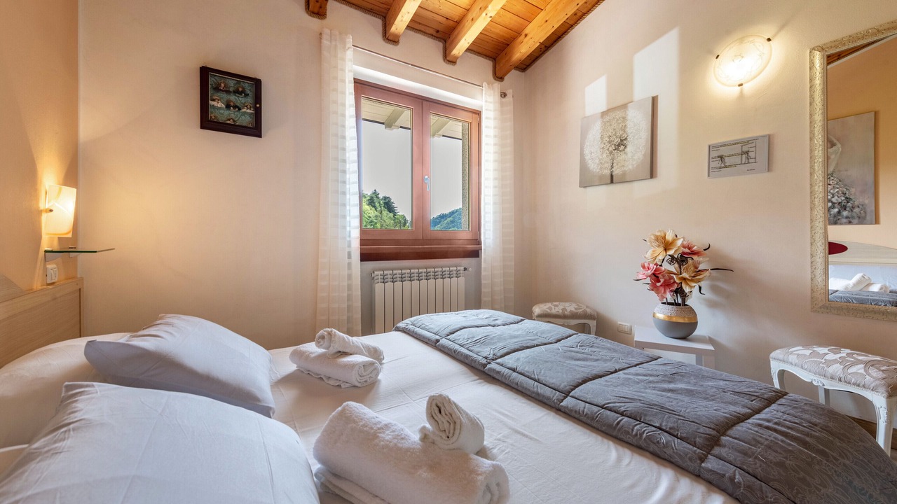 Photo of Bedroom in Tremosine