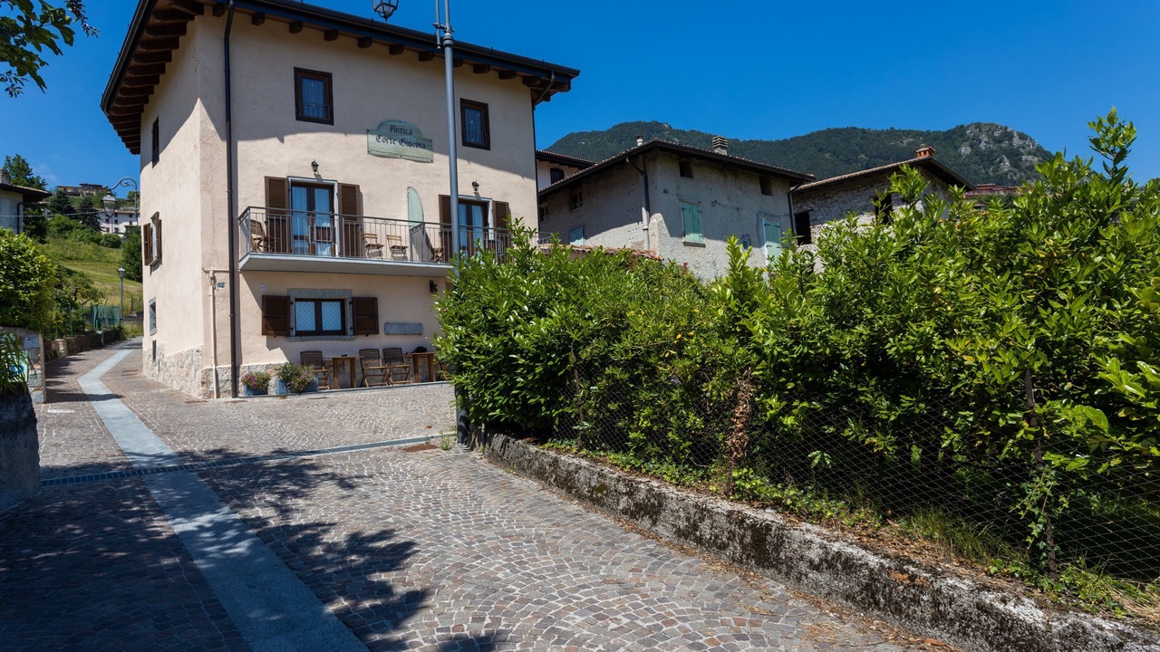 Photo of Outdoor in Vesio
