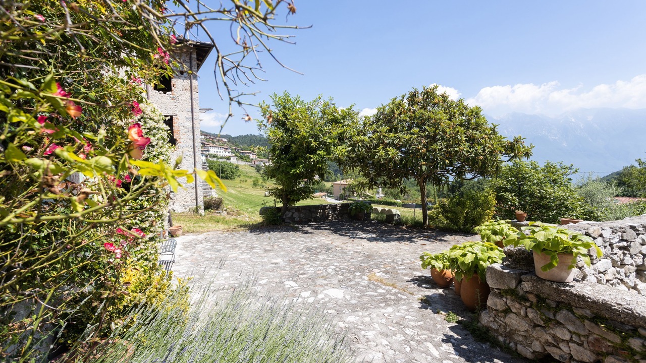 Photo of Outdoor in Vesio