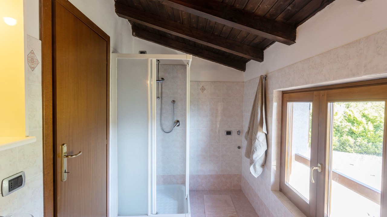 Photo of Bathroom in Vesio