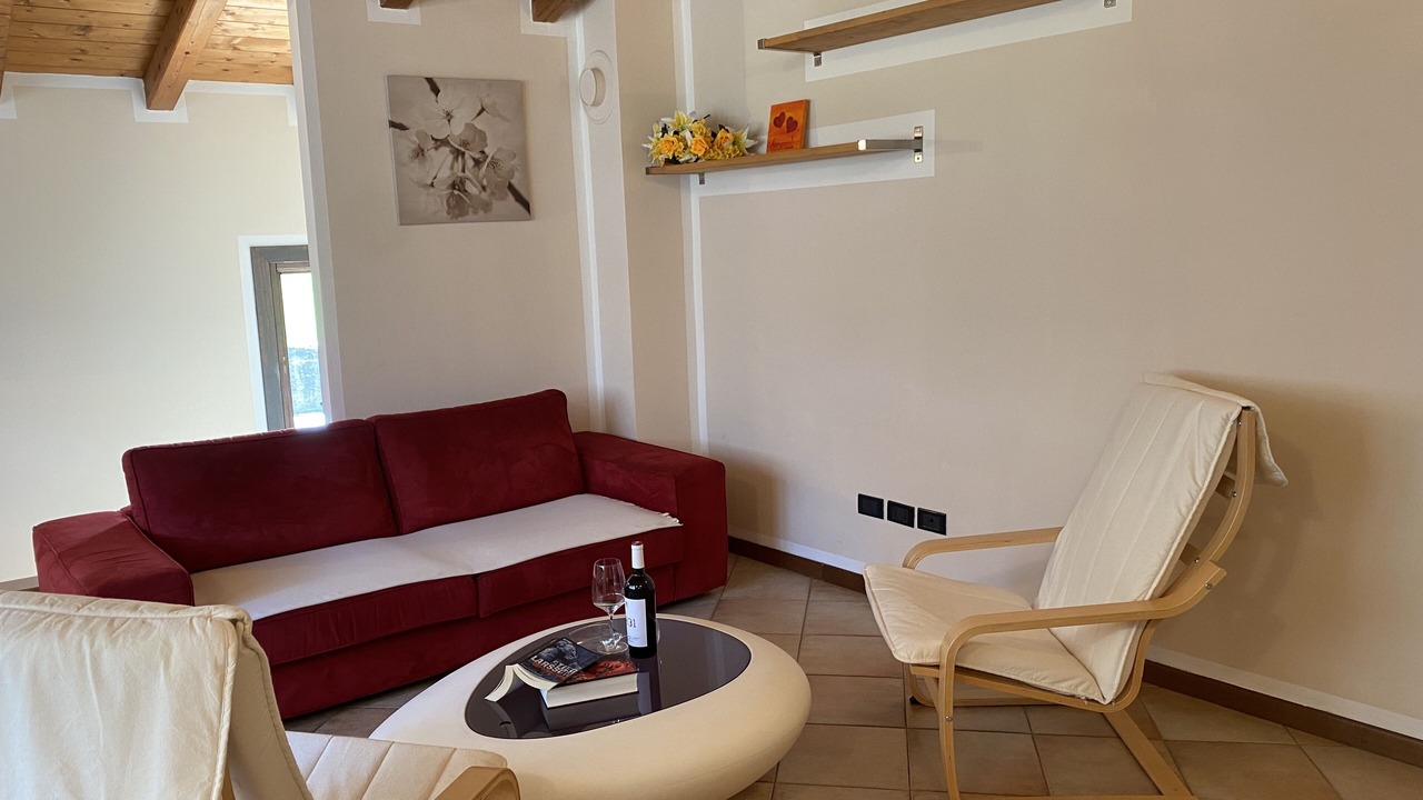 Photo of Livingroom in Idro