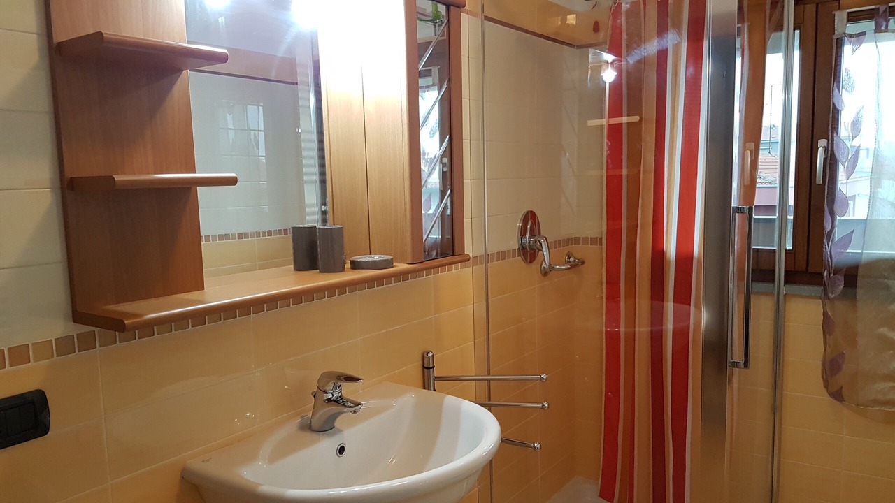 Photo of Bathroom in Bollate