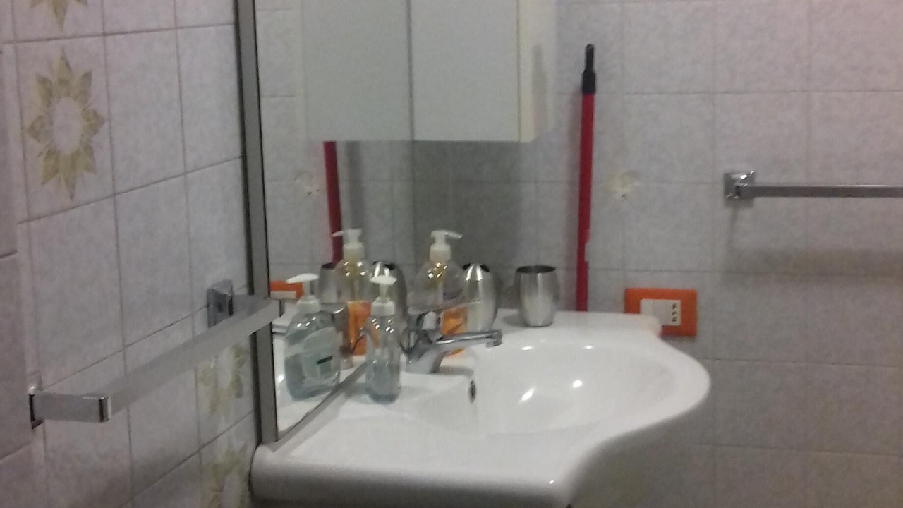 Photo of Bathroom in Ghirla