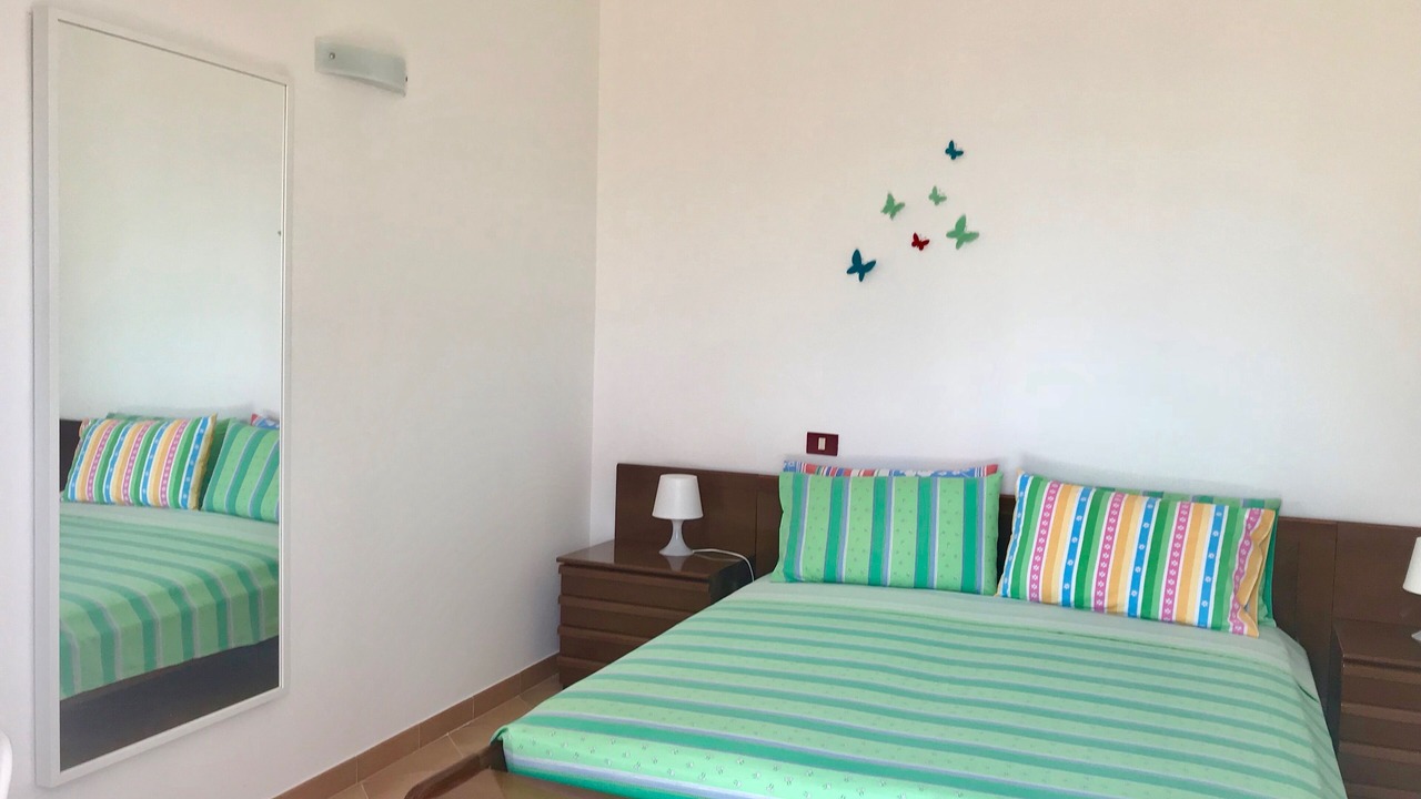 Photo of Bedroom in Toscolano Maderno