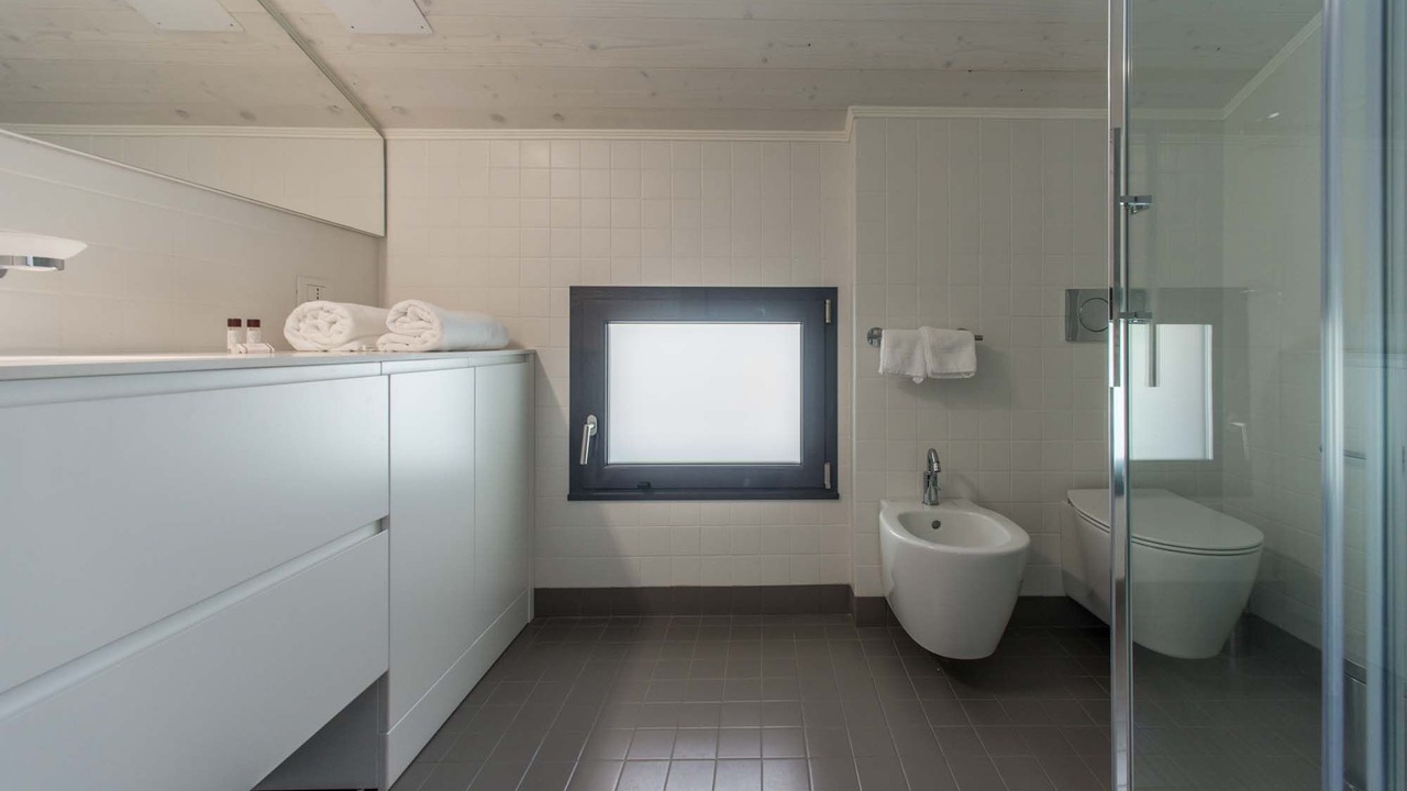Photo of Bathroom in Perledo