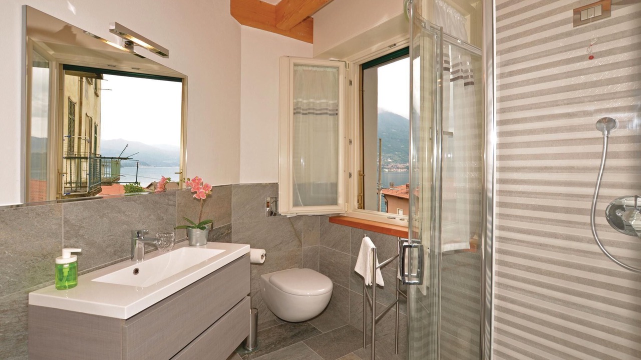 Photo of Bathroom in Lezzeno