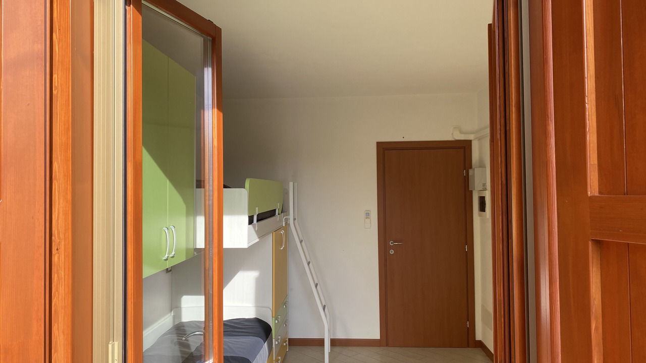 Photo of Bedroom in Tavernola Bergamasca