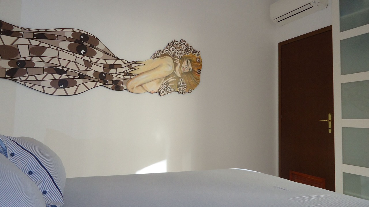 Photo of Bedroom in Tricolore