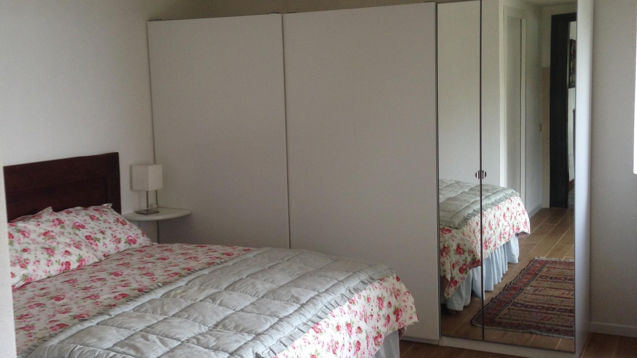 Photo of Bedroom in Roe Volciano