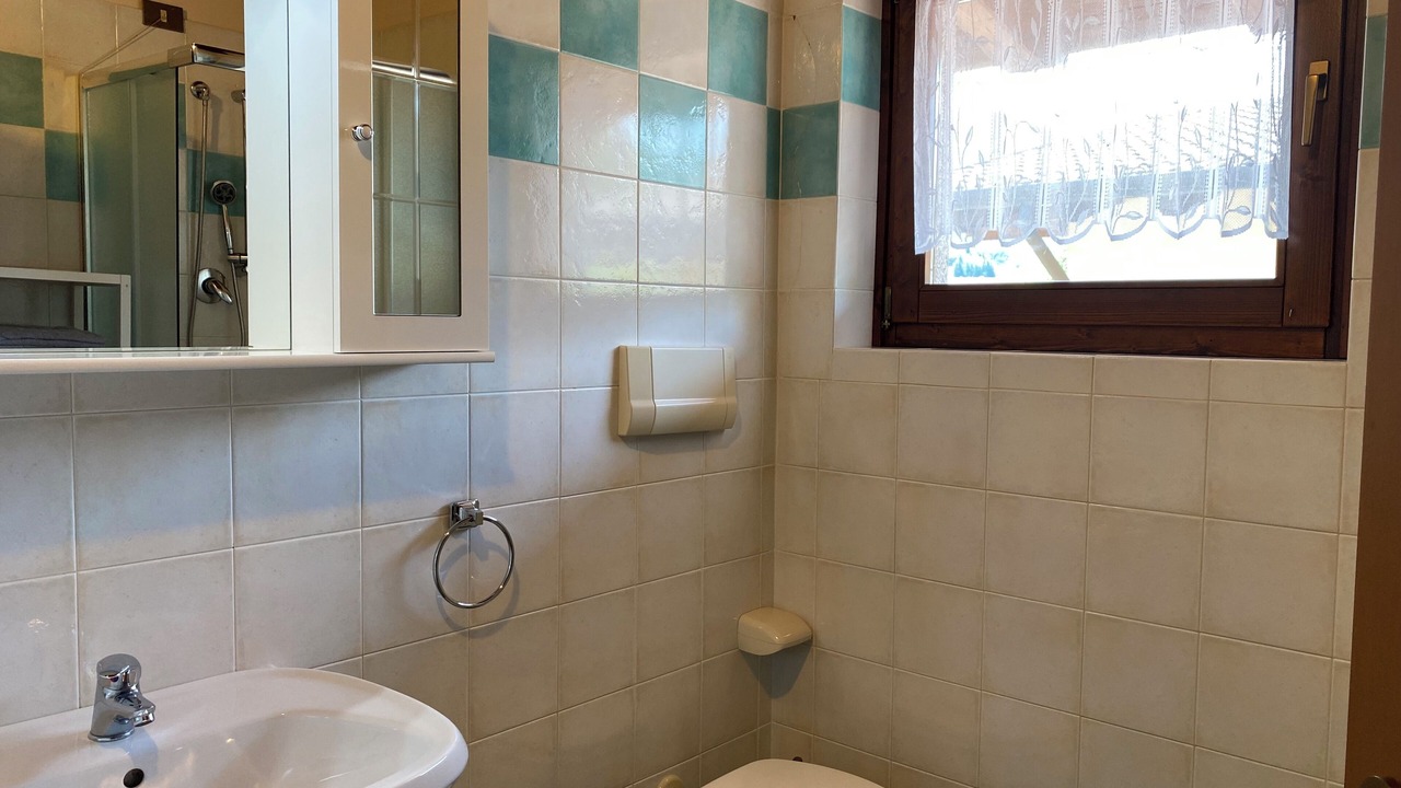 Photo of Bathroom in Crone