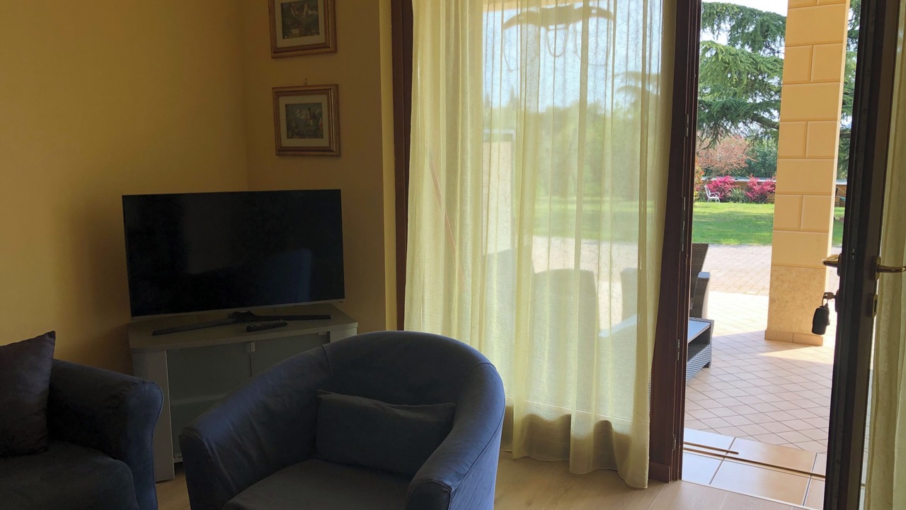 Photo of Livingroom in Roe Volciano