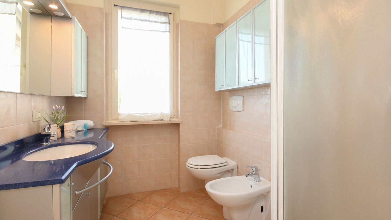 Photo of Bathroom in Lugana