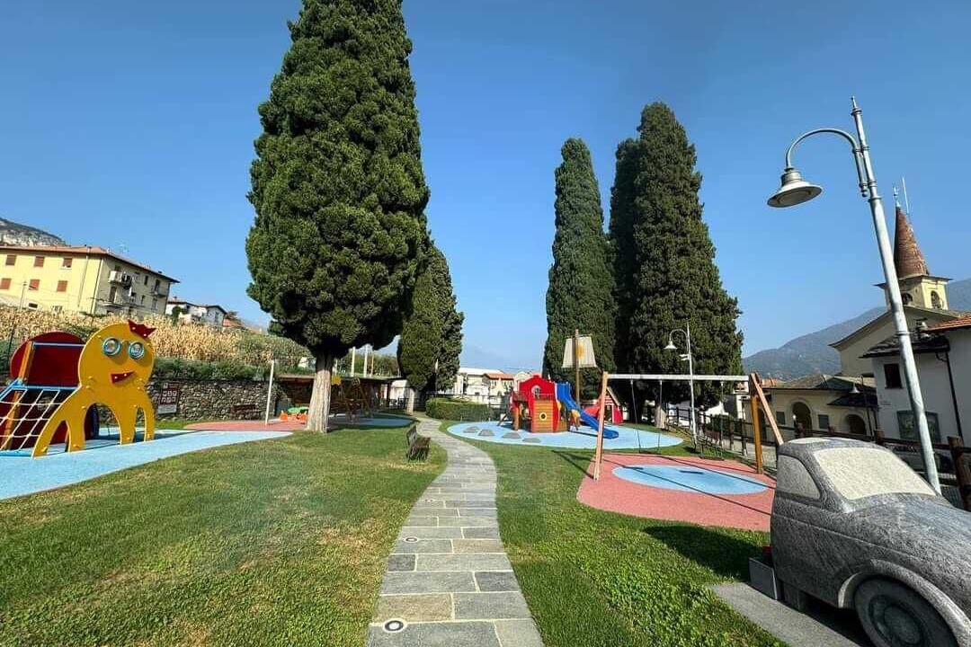 Photo of Others in Calozzo