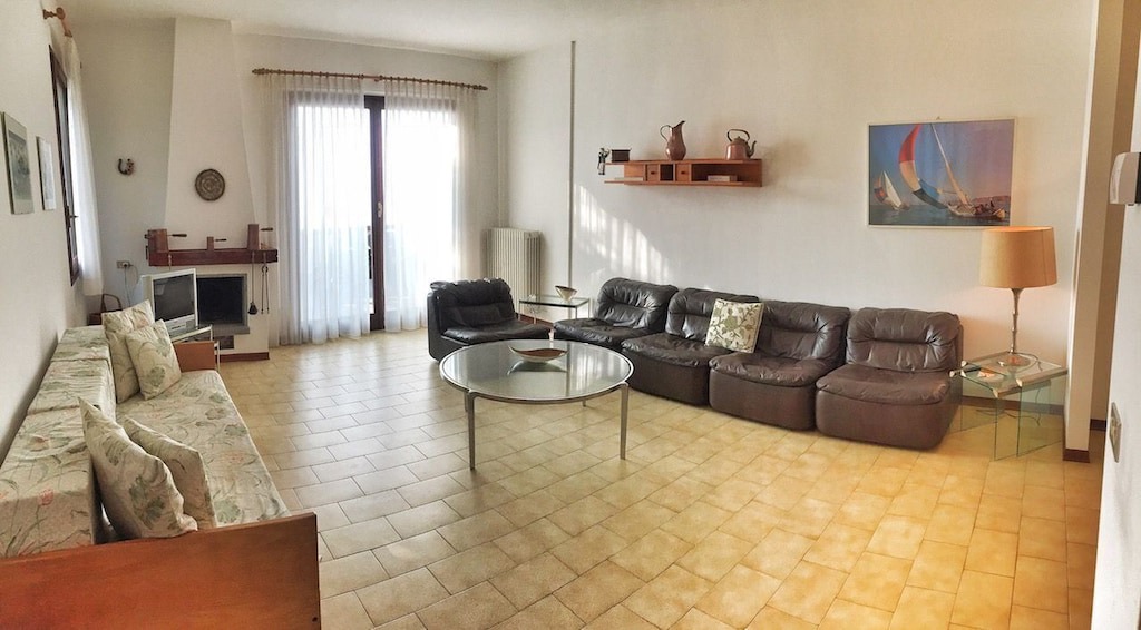 Photo of Livingroom in Luogo Ameno