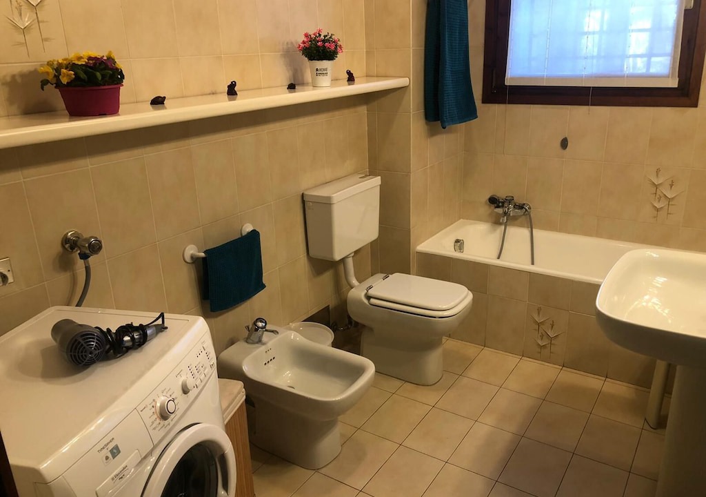 Photo of Bathroom in Luino