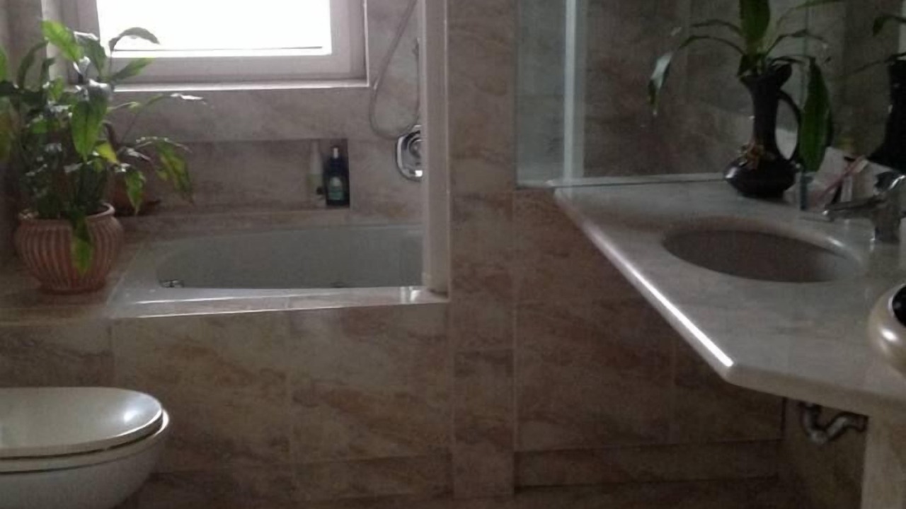 Photo of Bathroom in Arese