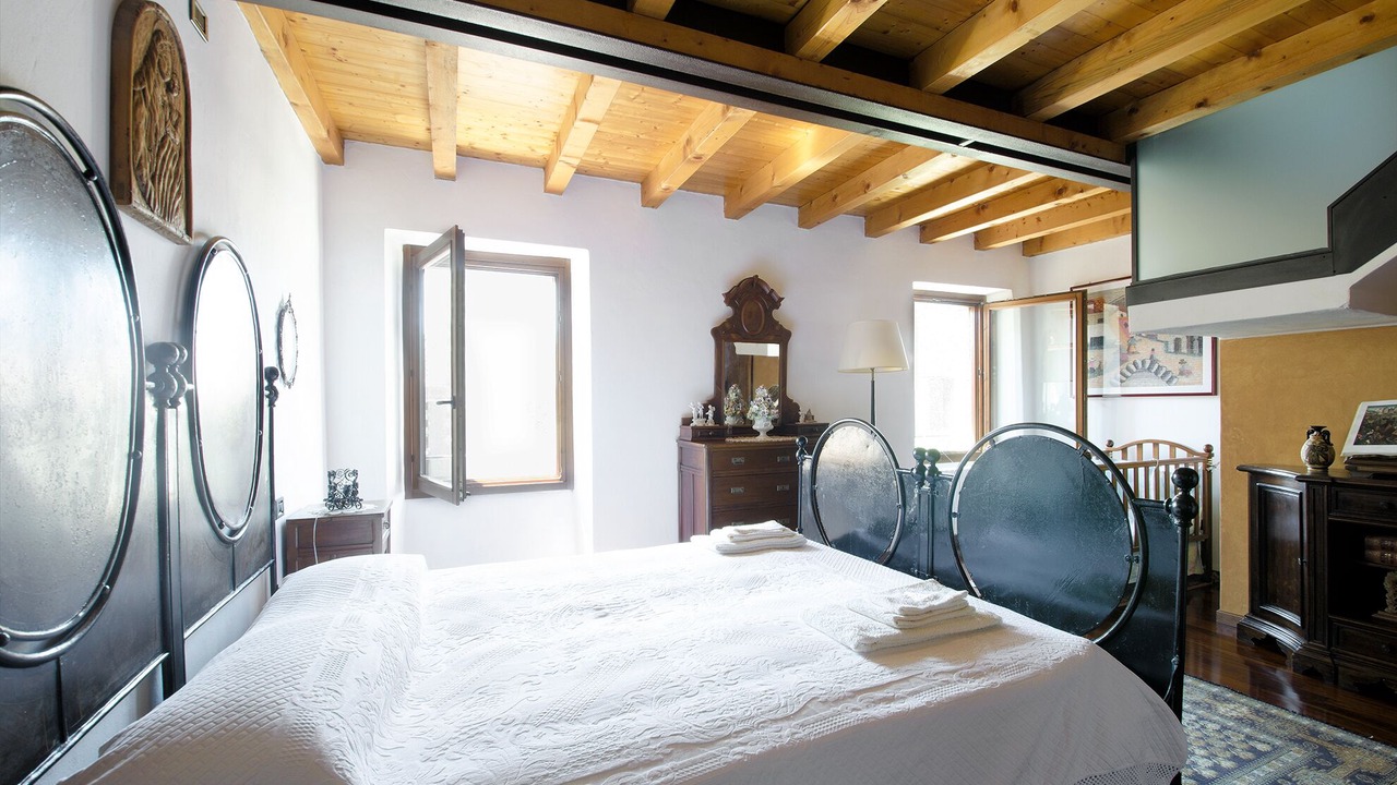 Photo of Bedroom in Monzambano