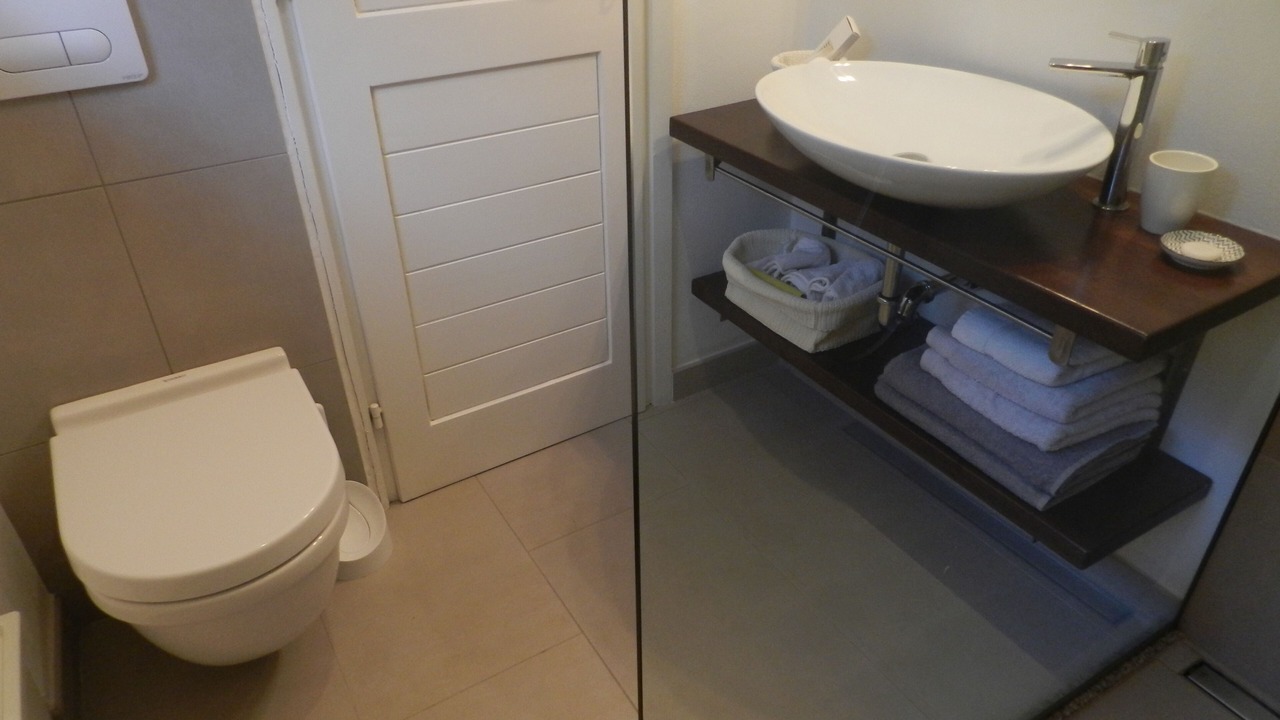 Photo of Bathroom in Calozzo
