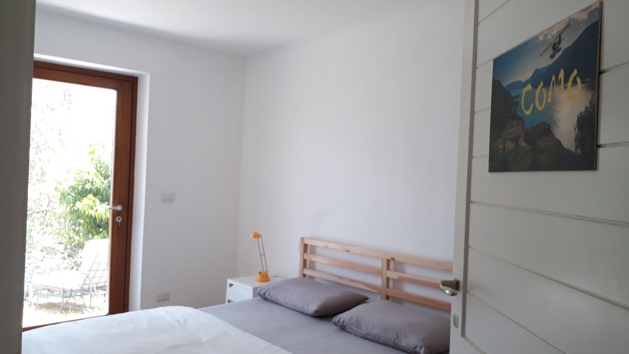 Photo of Bedroom in Calozzo