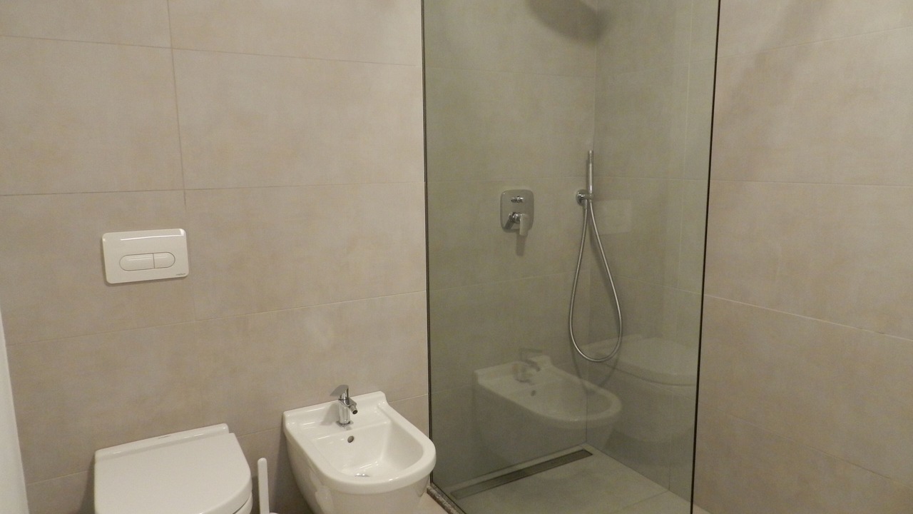 Photo of Bathroom in Calozzo
