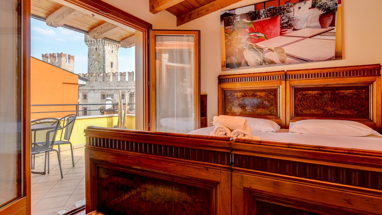Photo of Bedroom in Sirmione
