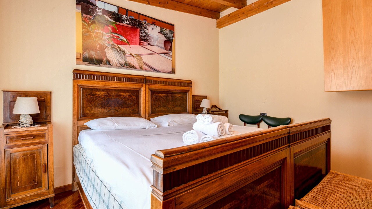 Photo of Bedroom in Sirmione