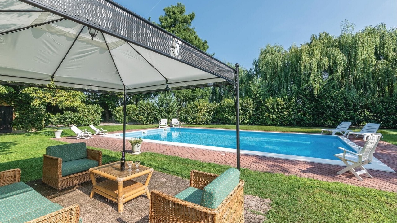 Photo of Outdoor in Goito