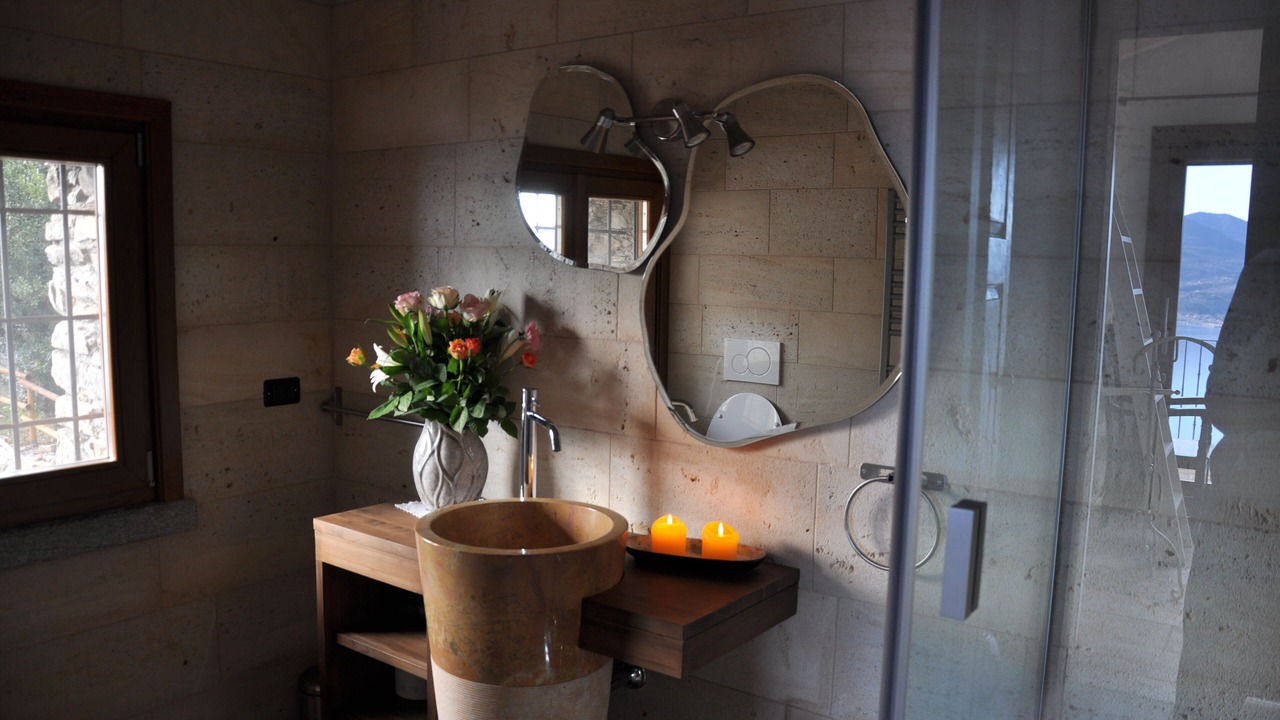 Photo of Bathroom in Maccagno
