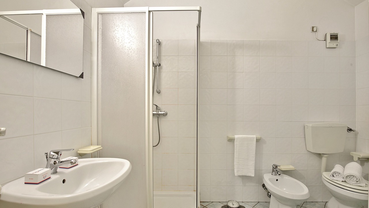 Photo of Bathroom in Ispra