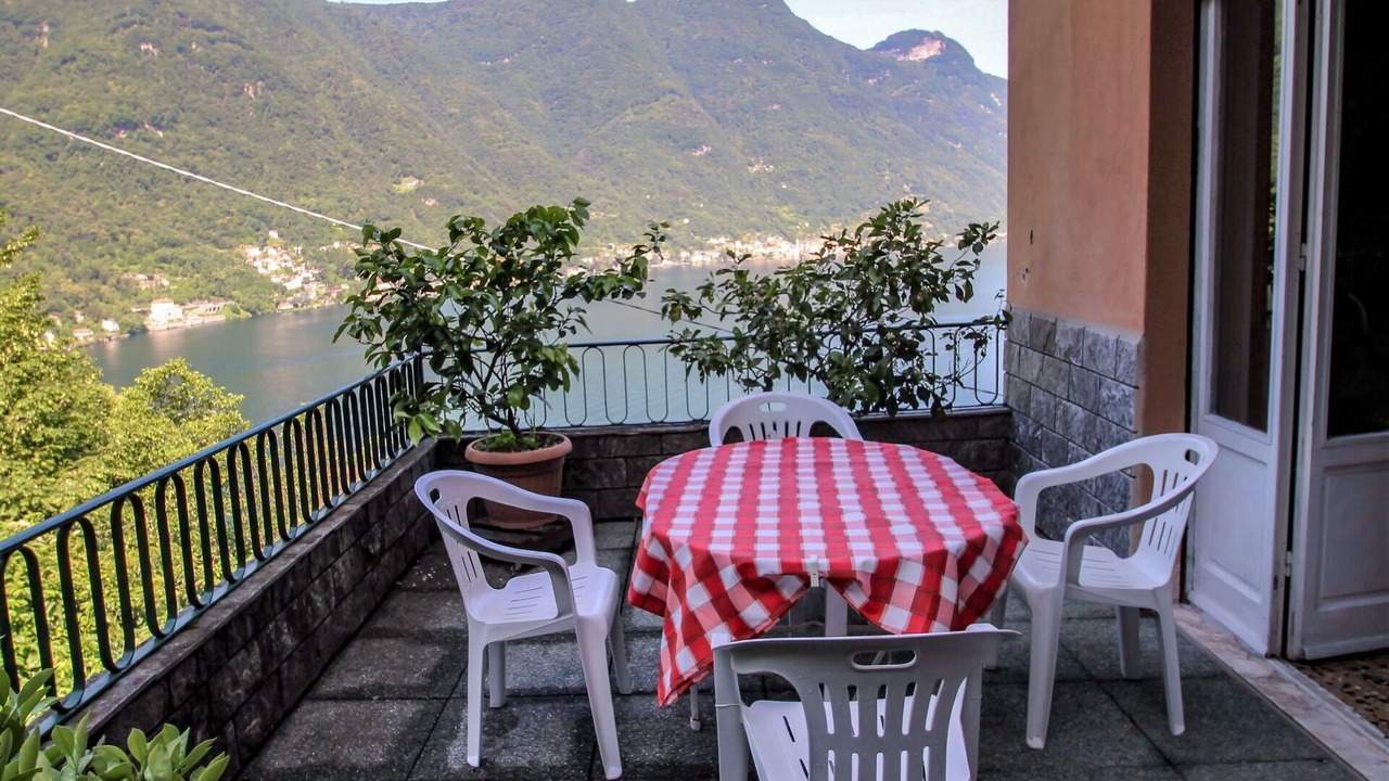 Photo of Others in Nesso