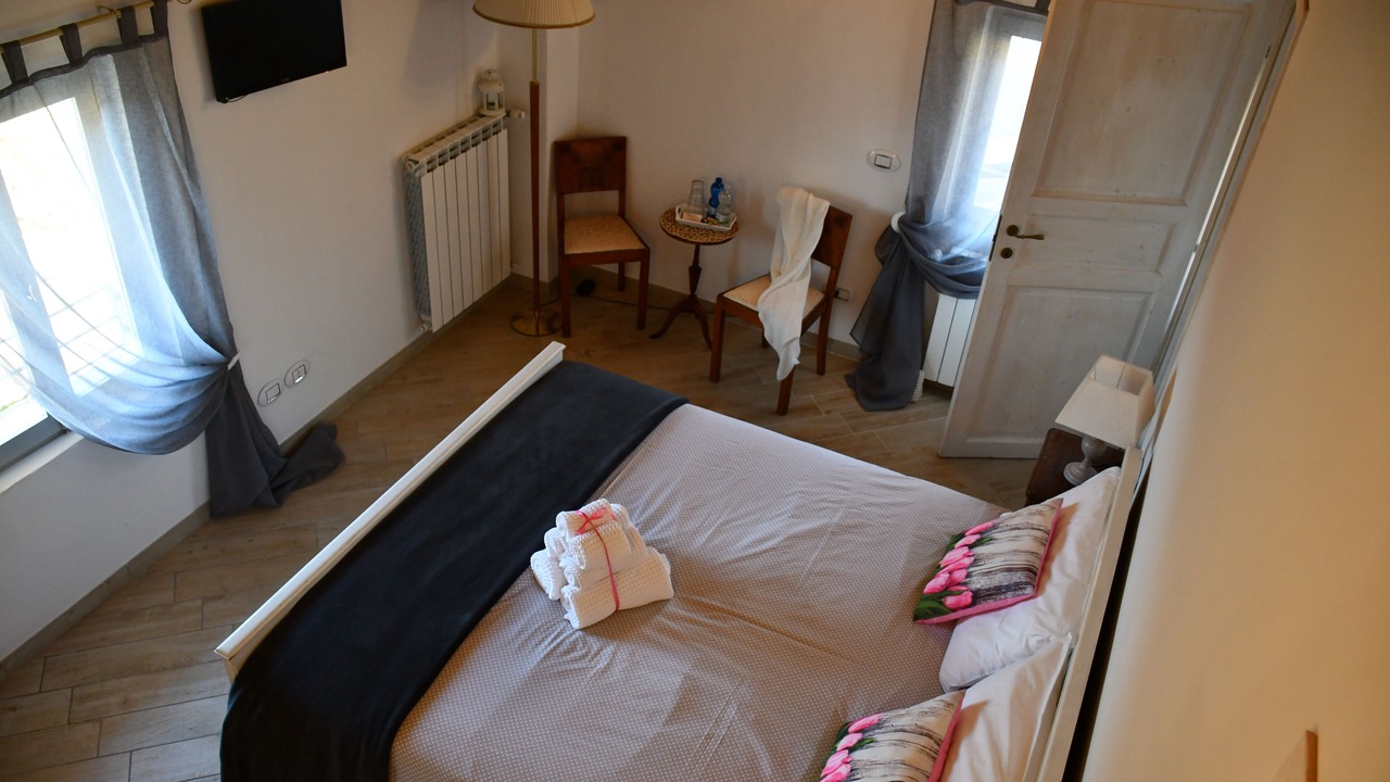 Photo of Bedroom in Gardone Riviera