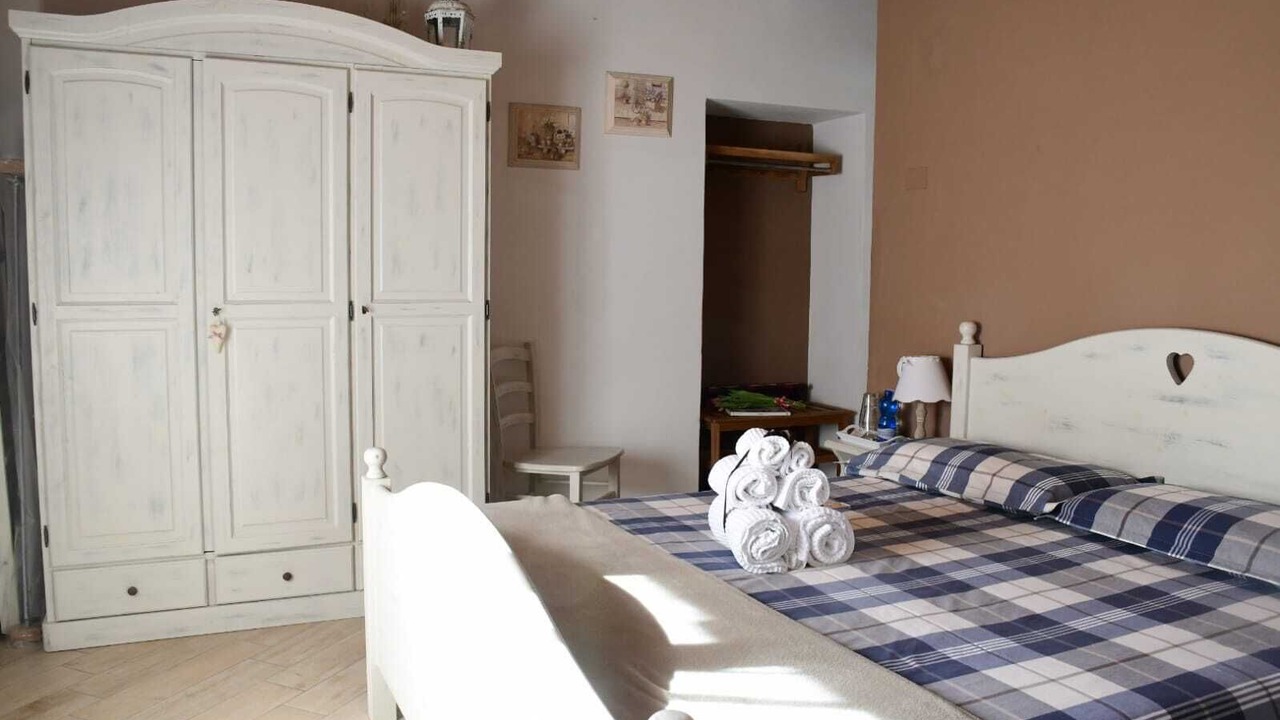 Photo of Bedroom in Gardone Riviera