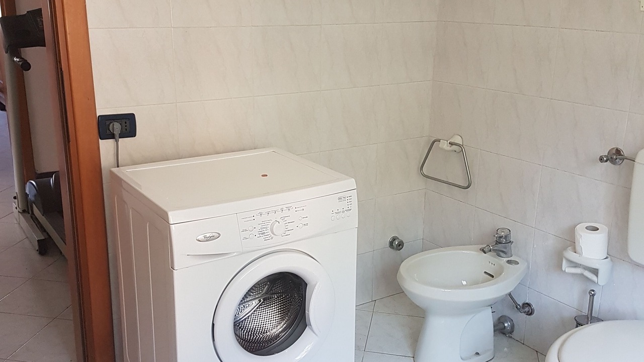 Photo of Bathroom in Sale Marasino