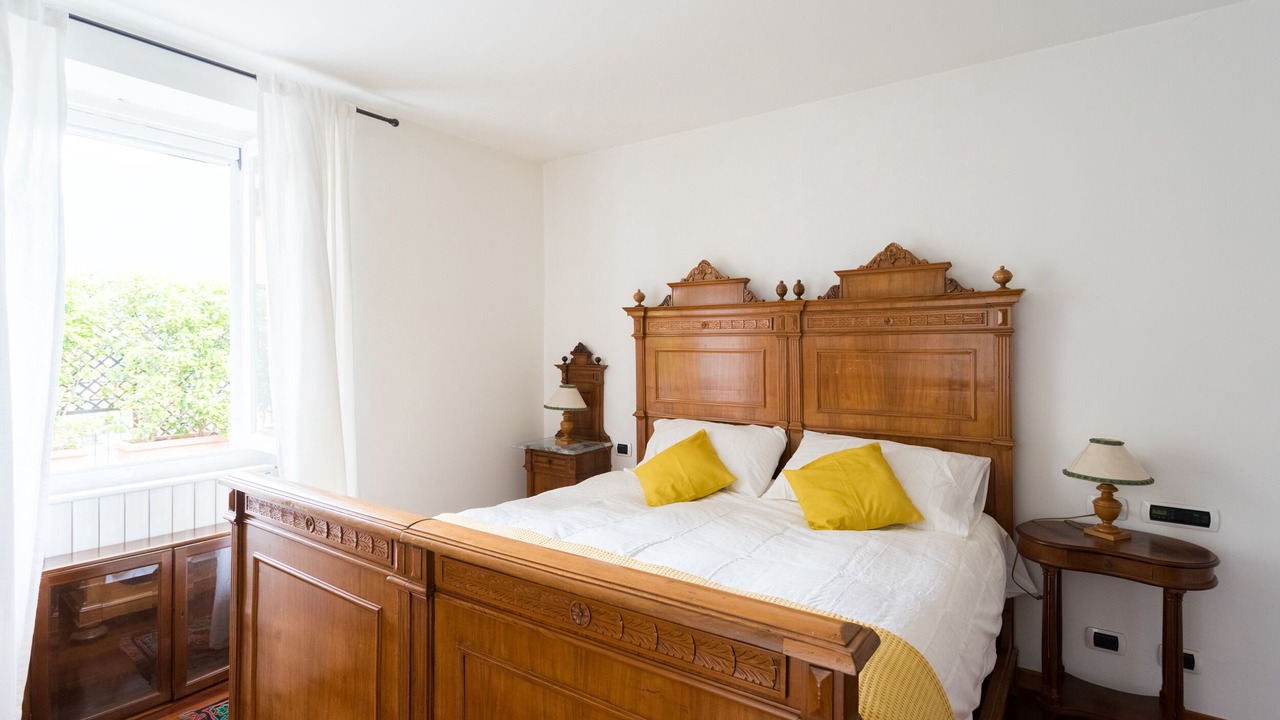 Photo of Bedroom in Carate Urio