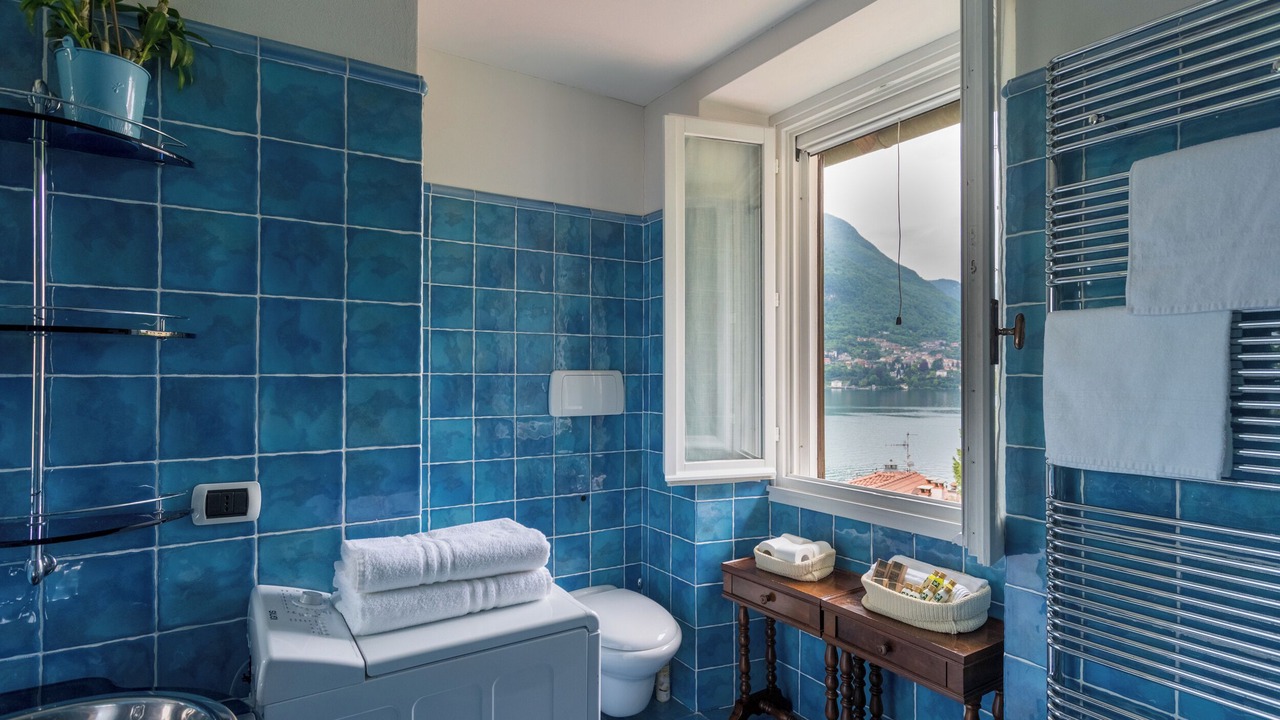 Photo of Bathroom in Carate Urio