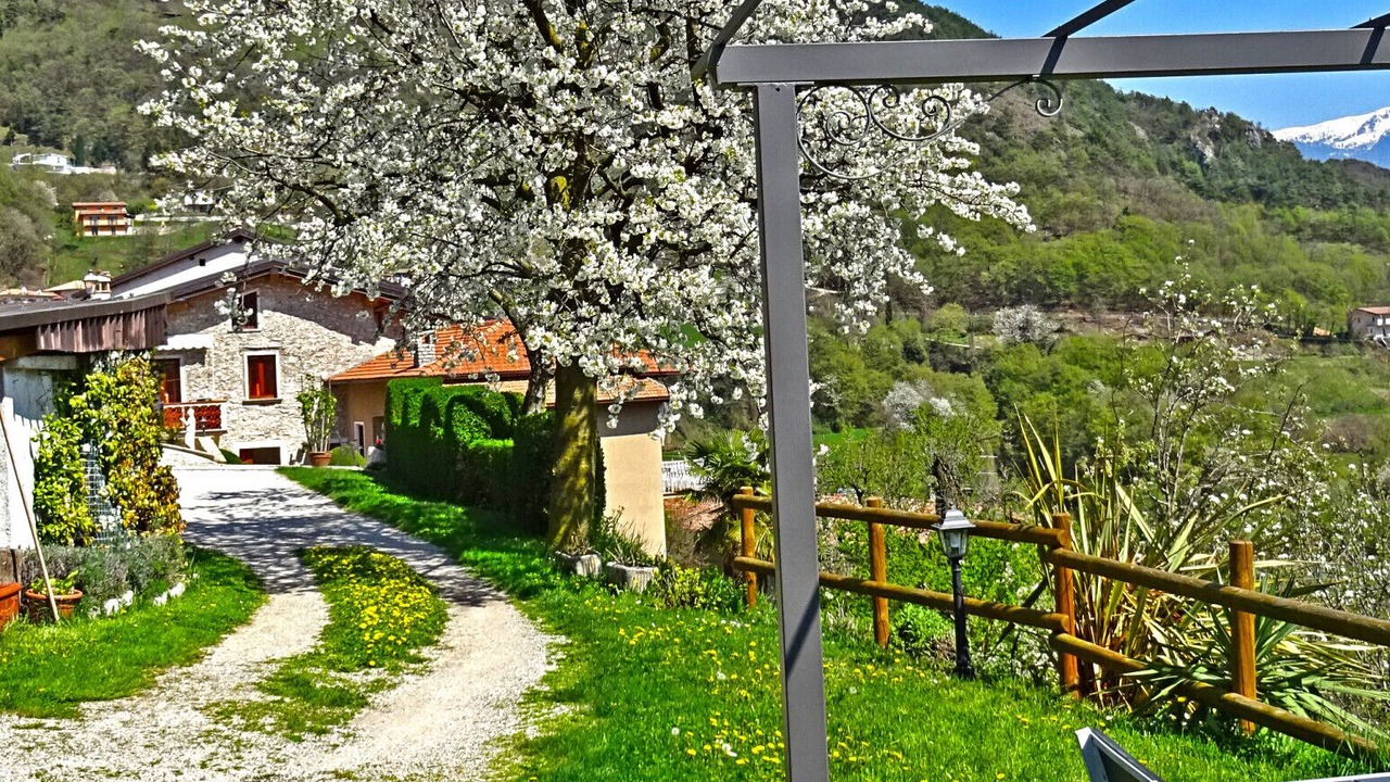 Photo of Outdoor in Sermerio