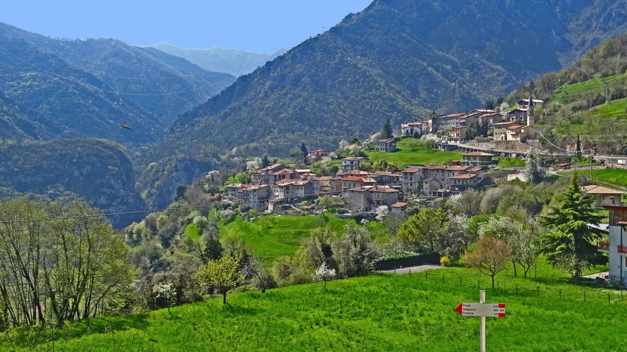 Photo of Others in Sermerio