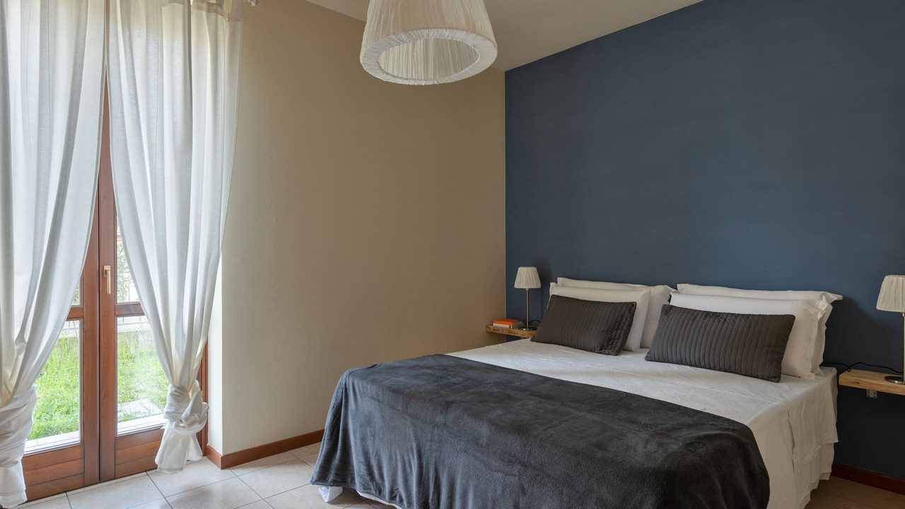 Photo of Bedroom in Roe Volciano